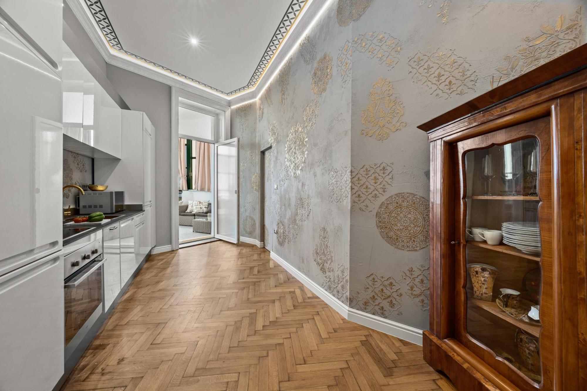 Villa Muenz Luxurious Residence Пула Экстерьер фото