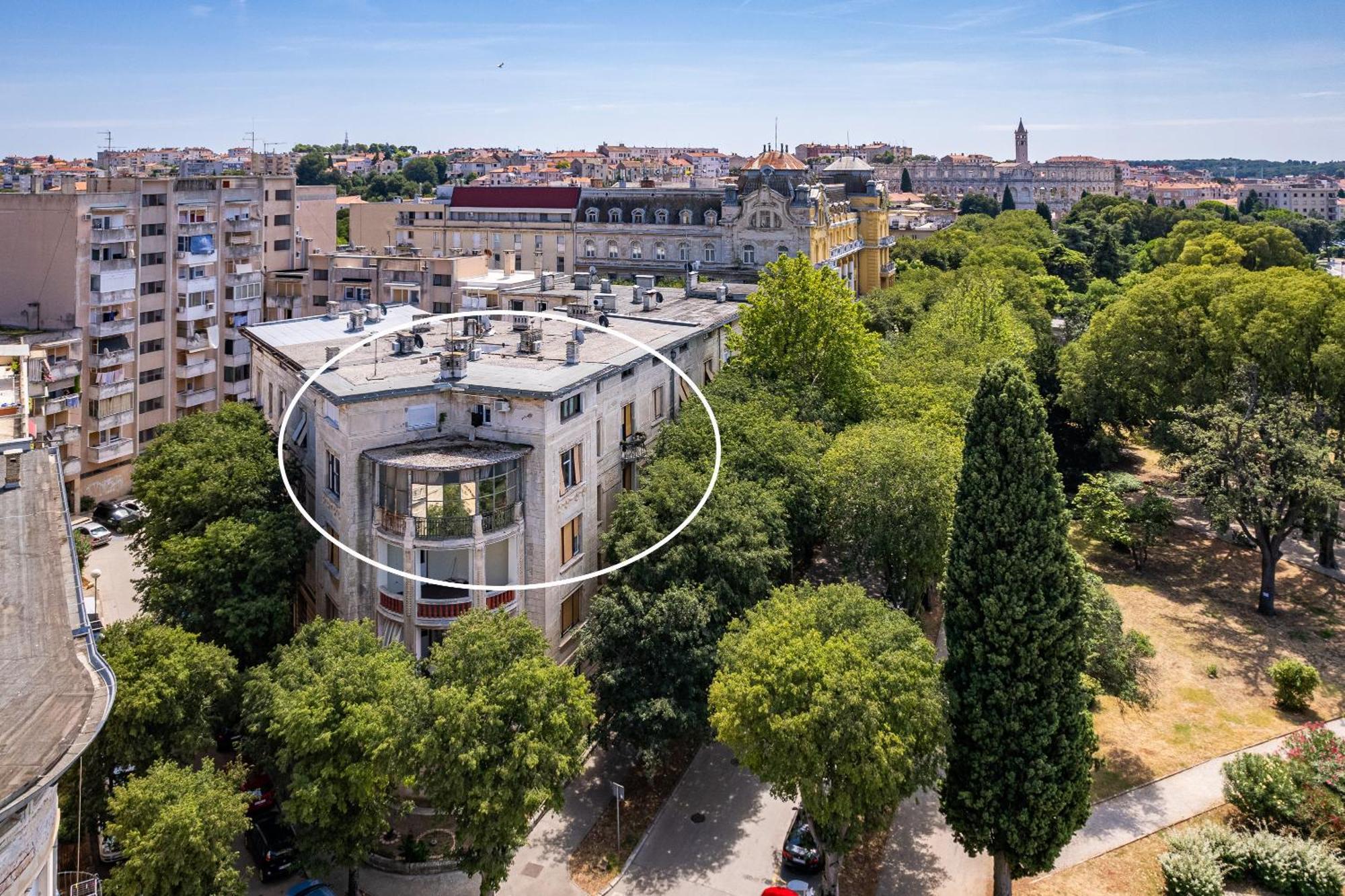 Villa Muenz Luxurious Residence Пула Экстерьер фото
